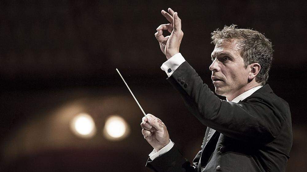 Bleibt noch bis Ende 2017 Chefdirigent in Graz: Dirk Kaftan