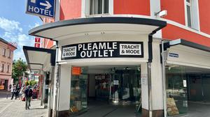 Das Pleamle-Outlet öffnet am Montag wieder