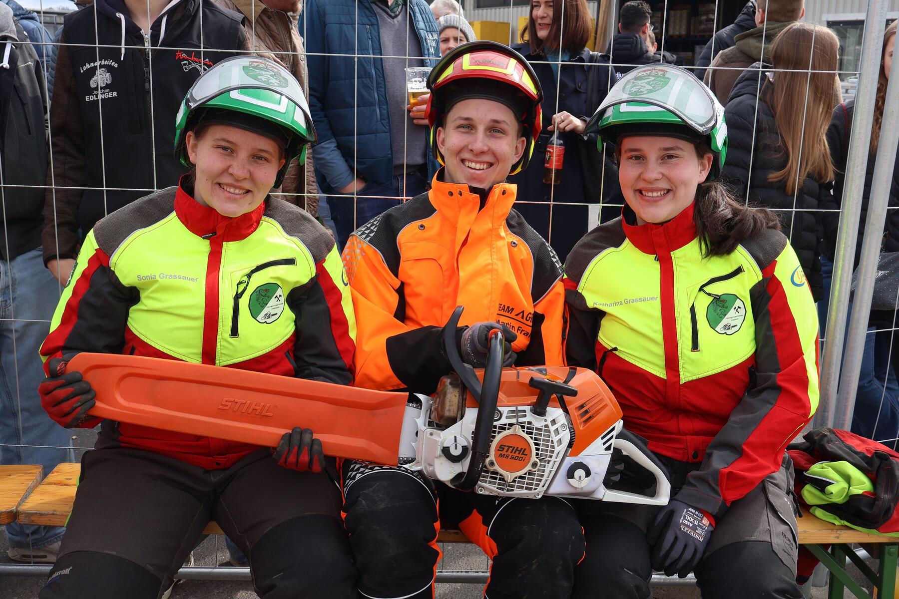 Fotos, Fotos, Fotos: Die Landjugend zeigte ihr Können an Motorsäge und Axt