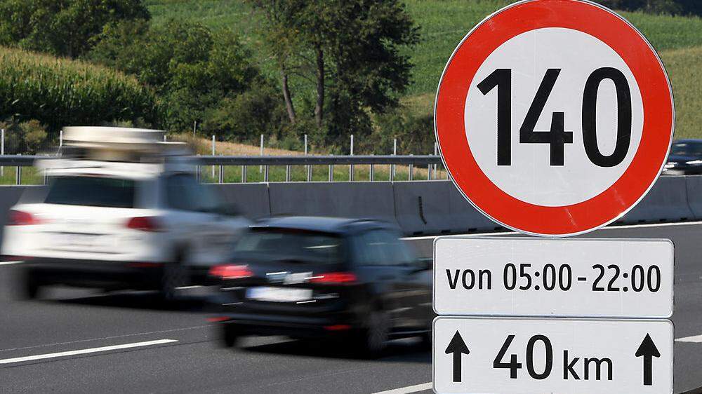 Tempo 140 - ein Prestigeprojekt von Ex-Verkehrsminister Norbert Hofer 