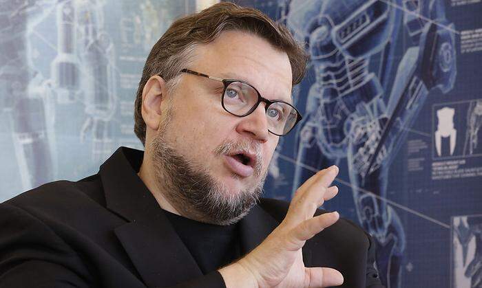 Regisseur Guillermo del Toro: Betroffen über die Nachricht