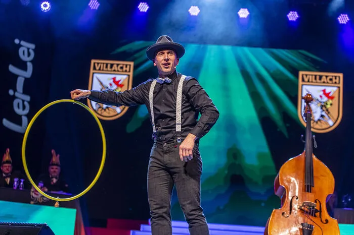 Arnold Angermann ist einer der Newcomer des heurigen Programms und lieferte als Spaßbremse sogleich die beste Nummer ab