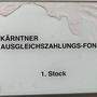 Dezenter Hinweis auf das Büro des K-AF in der Klagenfurter Paradeisergasse