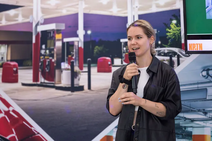 Kathrin Hiller referierte über die Macht von Facebook, Instagram & TikTok