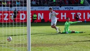 Alexander Prass traf doppelt