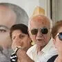 Paschinjan, auf dem Wahlplakat zu sehen, hat die Armenier enttäuscht