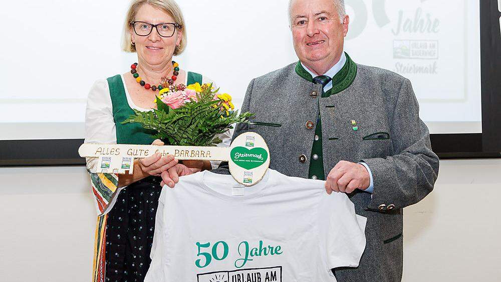 Jubiläums-Torte: Hans Schwaiger, Barbara Aschbacher-Gartner