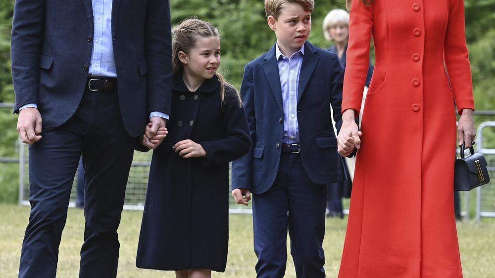 William und Kate mit ihren Kindern George und Charlotte