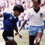 Diego Maradona bei der Weltmeisterschaft 1986 in Mexiko im Viertelfinale gegen England 