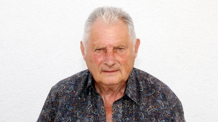 Italien wird für die österreichische Mannschaft wahrscheinlich zu stark sein. Wir sind in der Abwehr zu langsam und als kleine Fußballnation stehen unsere Chancen nicht so gut. Das Erreichen des Achtelfinales ist aber ein Meilenstein der österreichischen Fußballgeschichte. Alle glauben, dass wir Europameister werden, nur weil wir ein Spiel gewonnen haben. Das ist die typische österreichische Mentalität.