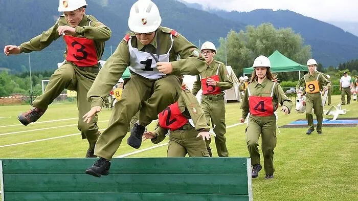 Der Nachwuchs ging mit Feuereifer ans Werk