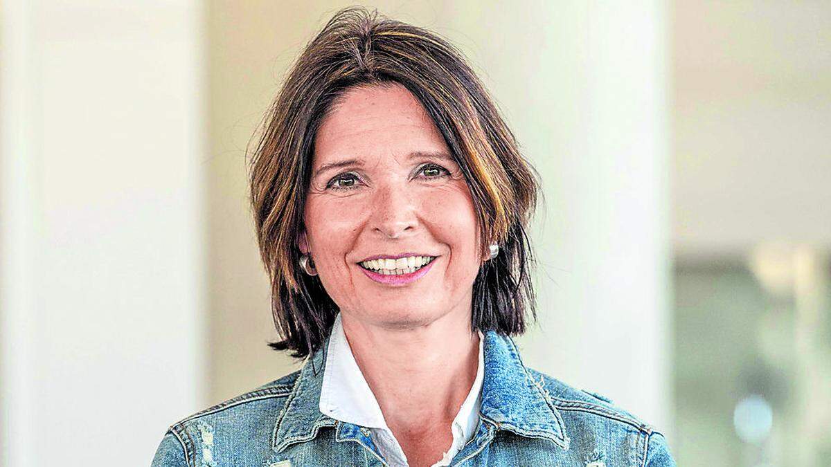 &quot;Du lässt nichts so nah an dich heran wie dein Essen.“ Claudia Petru 