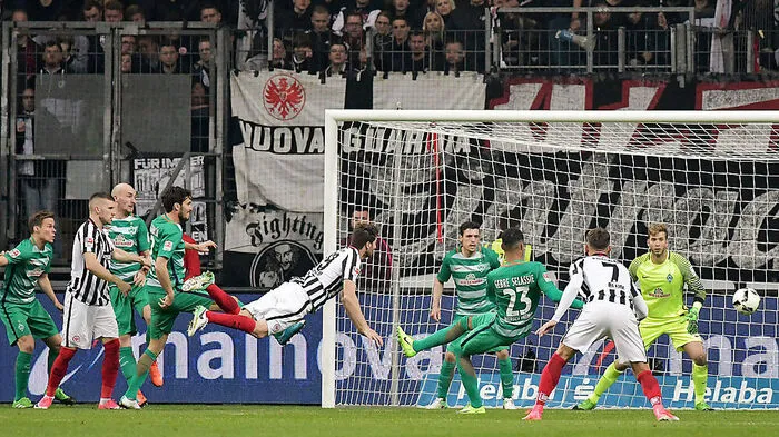 Bremen und Frankfurt trennten sich mit einem 2:2