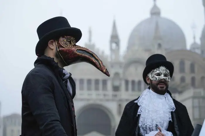 Klicken Sie sich durch die weiteren Bilder aus Venedig!