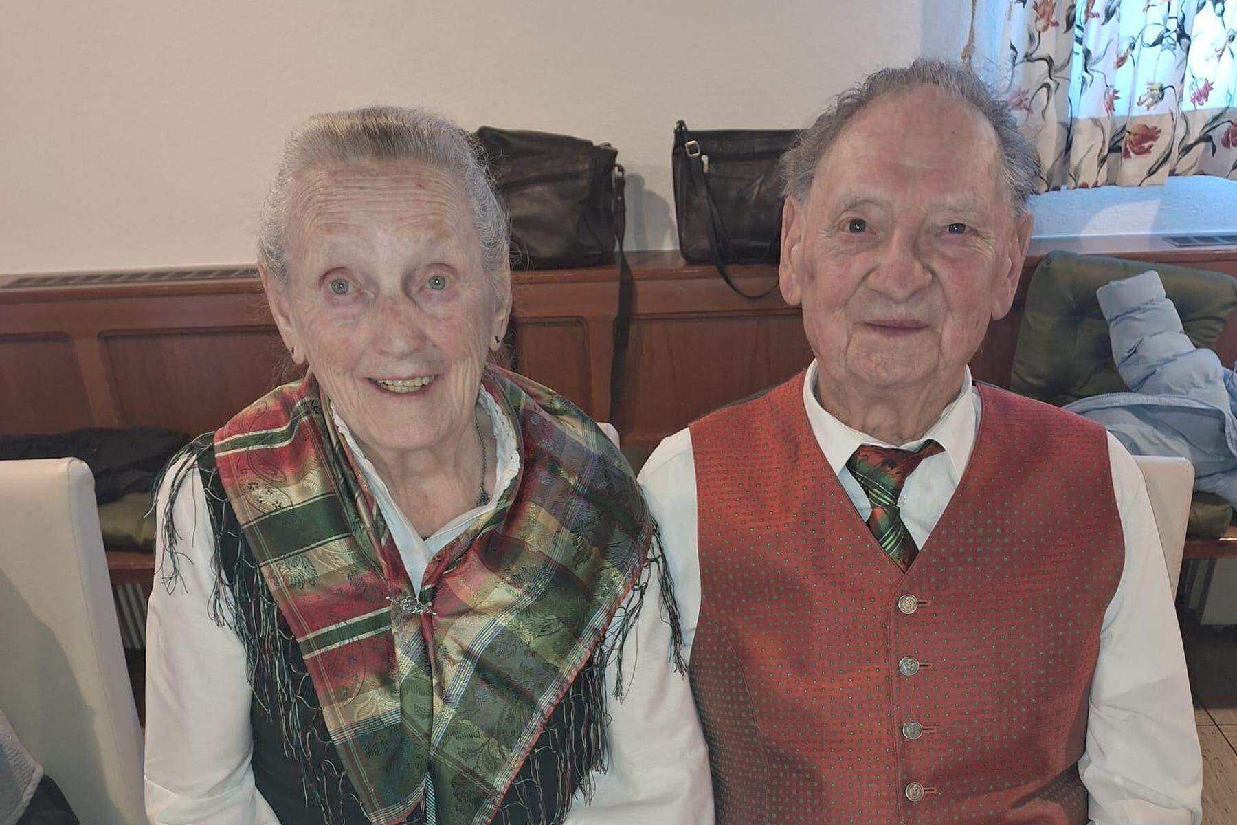 70. Hochzeitstag | Rosentaler Ehepaar lüftet das Geheimnis ihrer 70-jährigen Partnerschaft