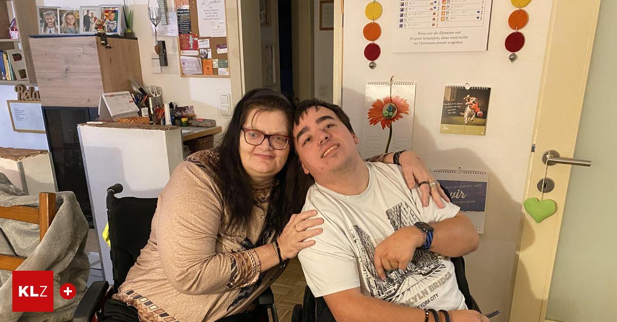 Das-zweite-s-doststeirische-Lebenshilfe-Paar-schreitet-zum-Altar