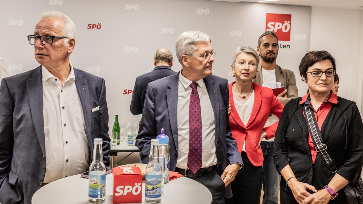 Kein Grund zur Freude in der SPÖ Parteizentrale. Mit Reinhart Rohr und Beate Prettner waren zwei Villacher anwesend 