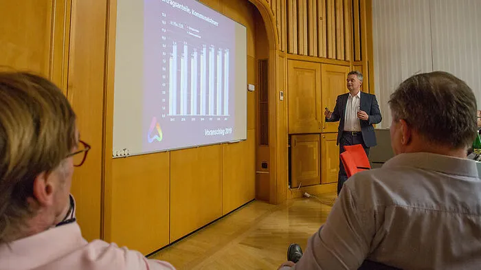 Finanzstadtrat Ingo Reisinger präsentierte Details des Budgets
