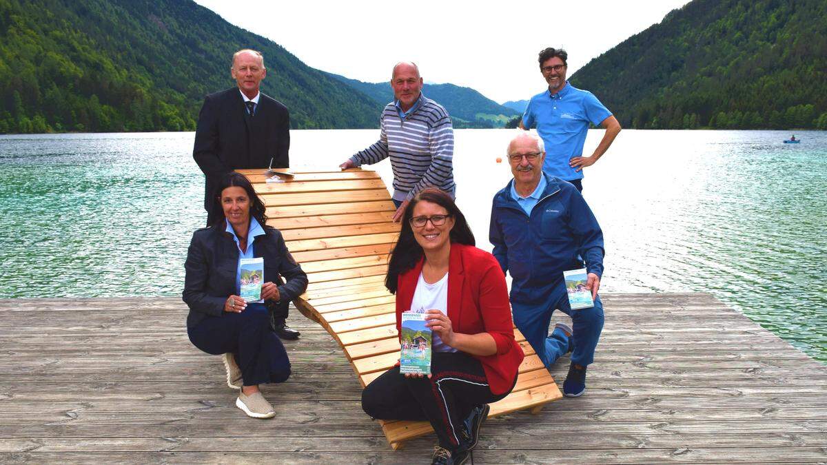 Petra Kranabether (Naturpark Rangerin), Bürgermeister Hans Jörg Kerschbaumer, Landesrätin Sara Schaar, Helmut Winkler (Vorsitzender Naturpark Rat), Vizebürgermeister Franz Schier, Robert Heuberger