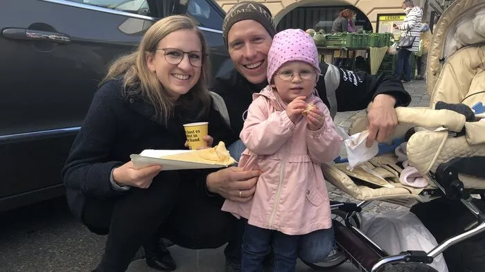 Unter dem Motto „Ich habe es selbst in der Hand“ durften sich Besucher auf Kaffee und Crepes freuen ...