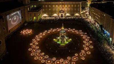 Fackeltanz im Rahmen des Festes zur Festspieleröffnung der Salzburger Festspiele