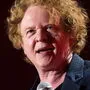 Mick Hucknall schämt sich und hält sich für einen Kelten.