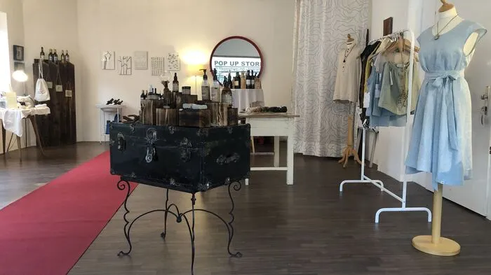 Bis September ist der Pop Up-Store in Oberwölz noch Freitag und Samstag geöffnet: Von 9.09 bis 12.12 Uhr sowie von 13.13 bis 18.18 Uhr