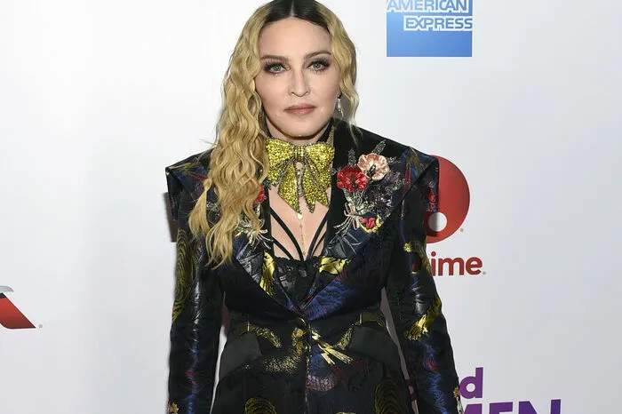 Madonna (60) schafft es mit einem Vermögen von 505 Millionen Euro auf Platz 39. Die Pop-Ikone hat in ihrer gesamten Karriere insgesamt 1,06 Milliarden Euro eingenommen.