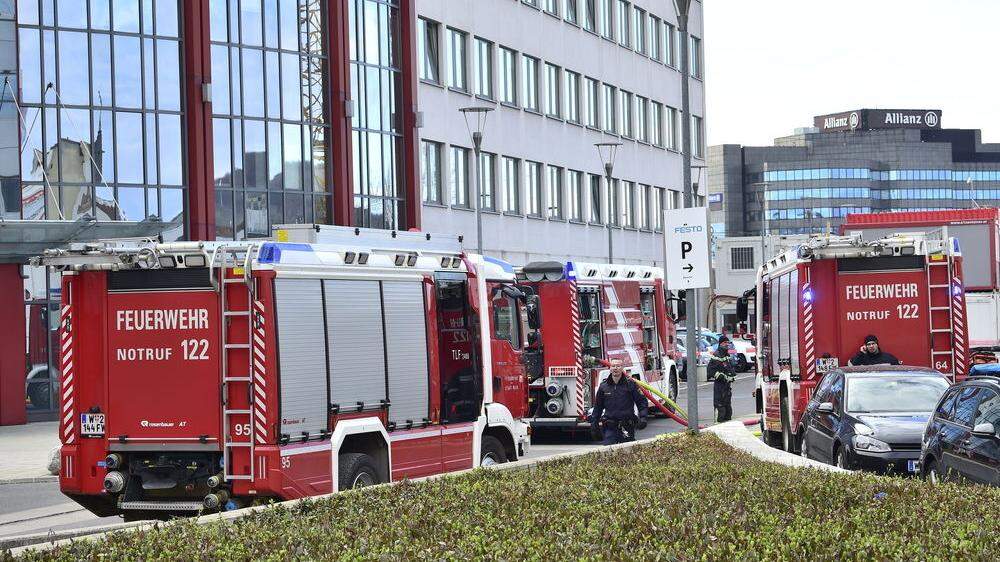 Gasflasche drohte zu explodieren: 700 Menschen in Wien evakuiert
