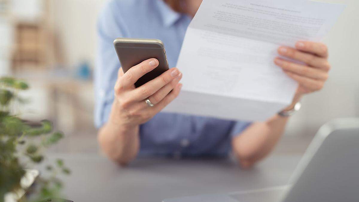 Sogar wenn sie allein daheim im Homeoffice saßen, bekamen viele Kärntner Frauen in der Pandemie anzügliche oder abwertende E-Mail-Nachrichten oder Bemerkungen via Telefon (Symbolfoto) 