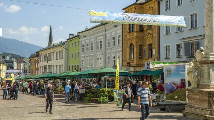 Zum neunten Mal verwandelt sich die Villacher Innenstadt in ein Paradies für Blumenliebhaber und Gartenfreunde.