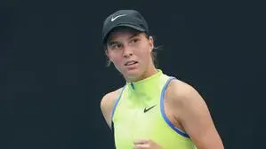 Lilli Tagger feiert ihr Debüt in Linz