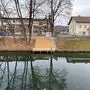 Die neue Verweilzone befindet sich bei der Steinernen Brücke