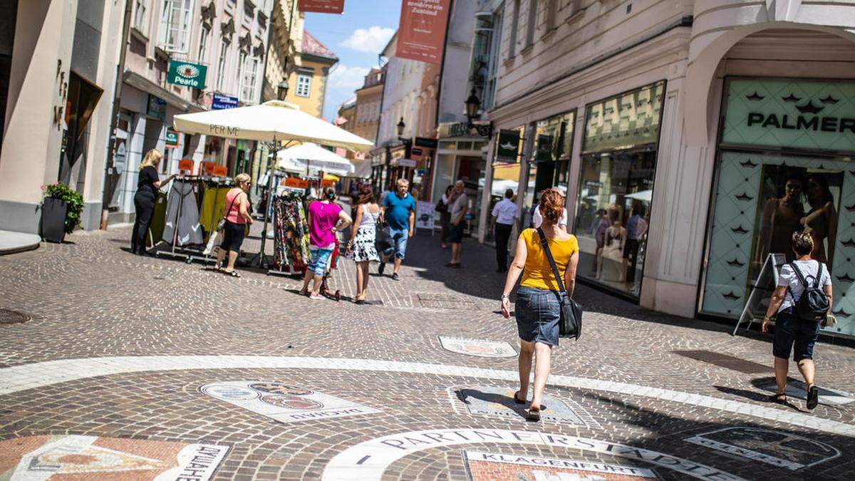 Letztes Jahr musste der Hitzeschutzplan bereits Anfang Juni aktiviert werde, heuer erwischt uns die erste Hitzewelle erst jetzt