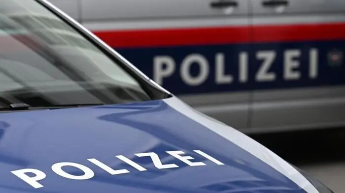Zwei Polizeiautos