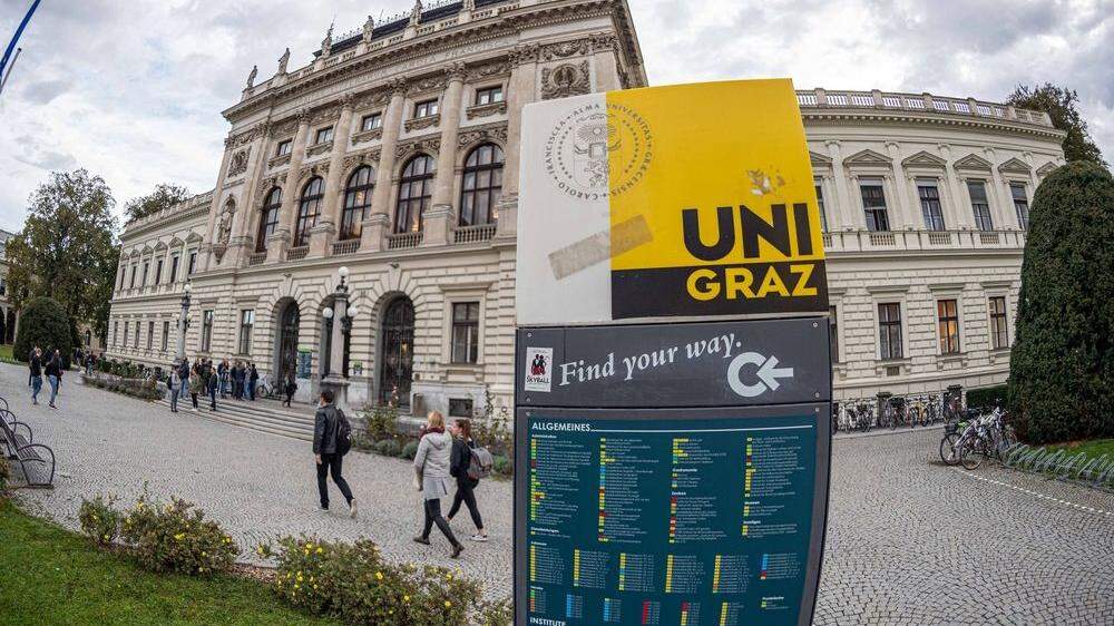 Bei Fragen zu Studienproblemen an der Universität Graz steht die Hochschülerschaft per e-Mail und der Online-Plattform Discord zur Verfügung