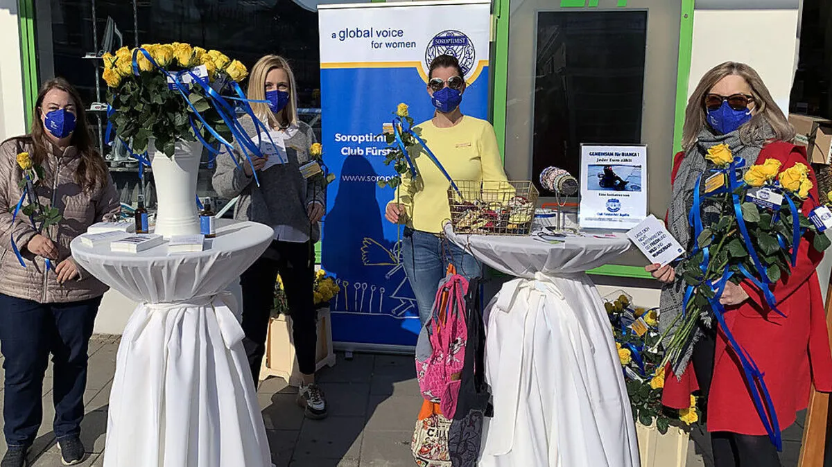 Gelbe Rosen zum Weltfrauentag in Fürstenfeld