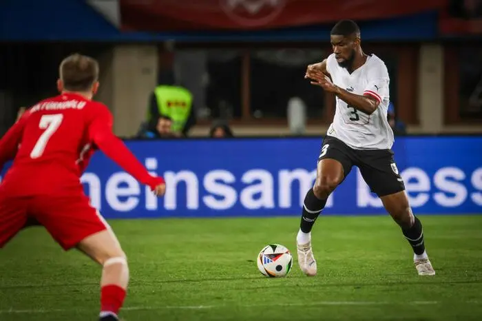 Kevin Danso 4
Machte seine Sache als Abwehrchef lange Zeit gut. Beim vermeintlichen 2:4-Gegentreffer von Yilmaz sah der Lens-Verteidiger aber alles andere als gut aus, was sich aber nicht rächte.