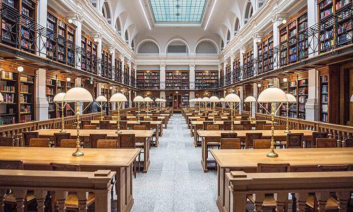 Der Lesesaal in der Uni-Bibliothek in Graz 