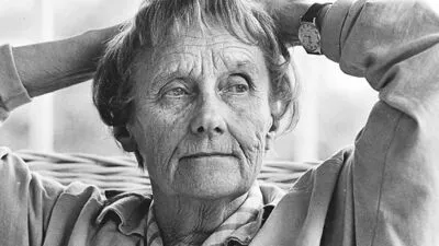 Es ist alles so, als wäre sie noch da in der Wohnung von Astrid Lindgren (1907-2002)
