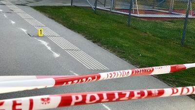 Der Tatort vor der Schule in Mistelbach