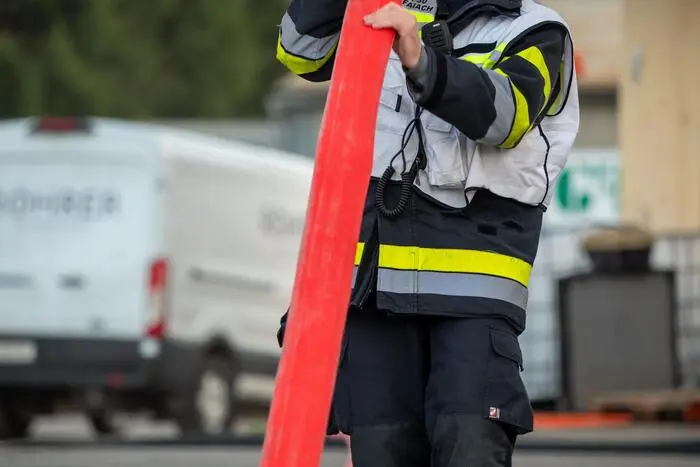 Gemeinsam mit dem Roten Kreuz und der Polizei wurde ein anspruchsvolles Brandszenario mit einer Vielzahl vermisster und verletzter Personen abgearbeitet.