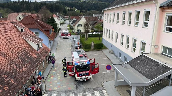 Am 25. April fand eine Räumungsübung in der Volksschule Ligist statt.