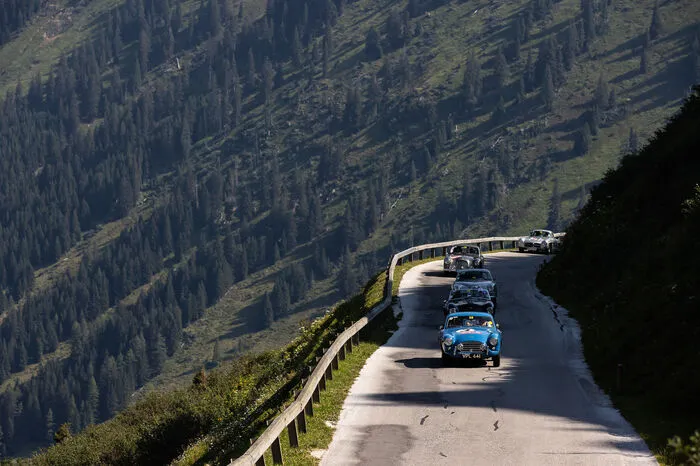 Für die Autos geht es hoch hinaus