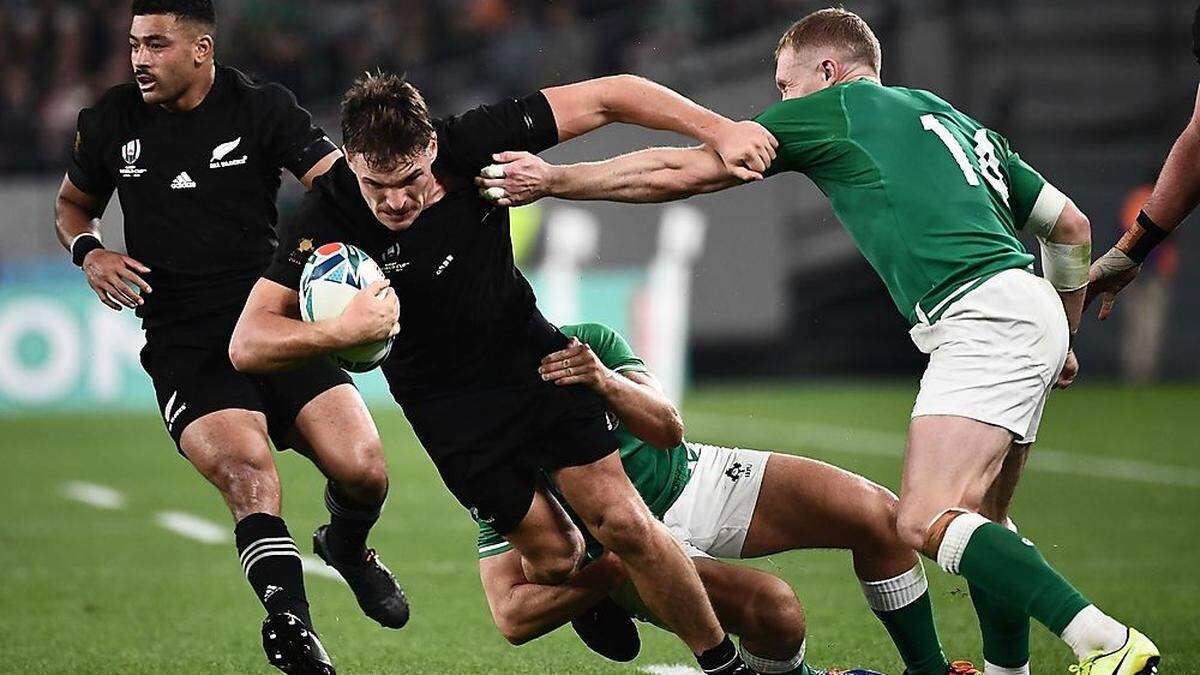 Neuseeland (in Schwarz) ließ Irland keine Chance