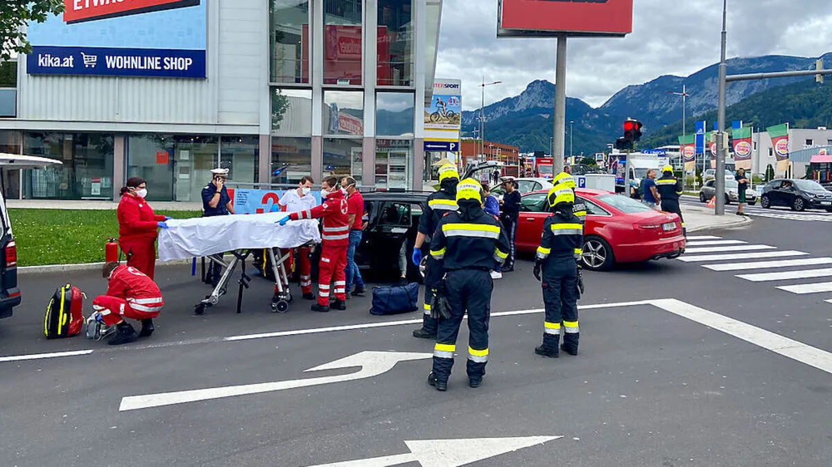 Unfall auf Kreuzung