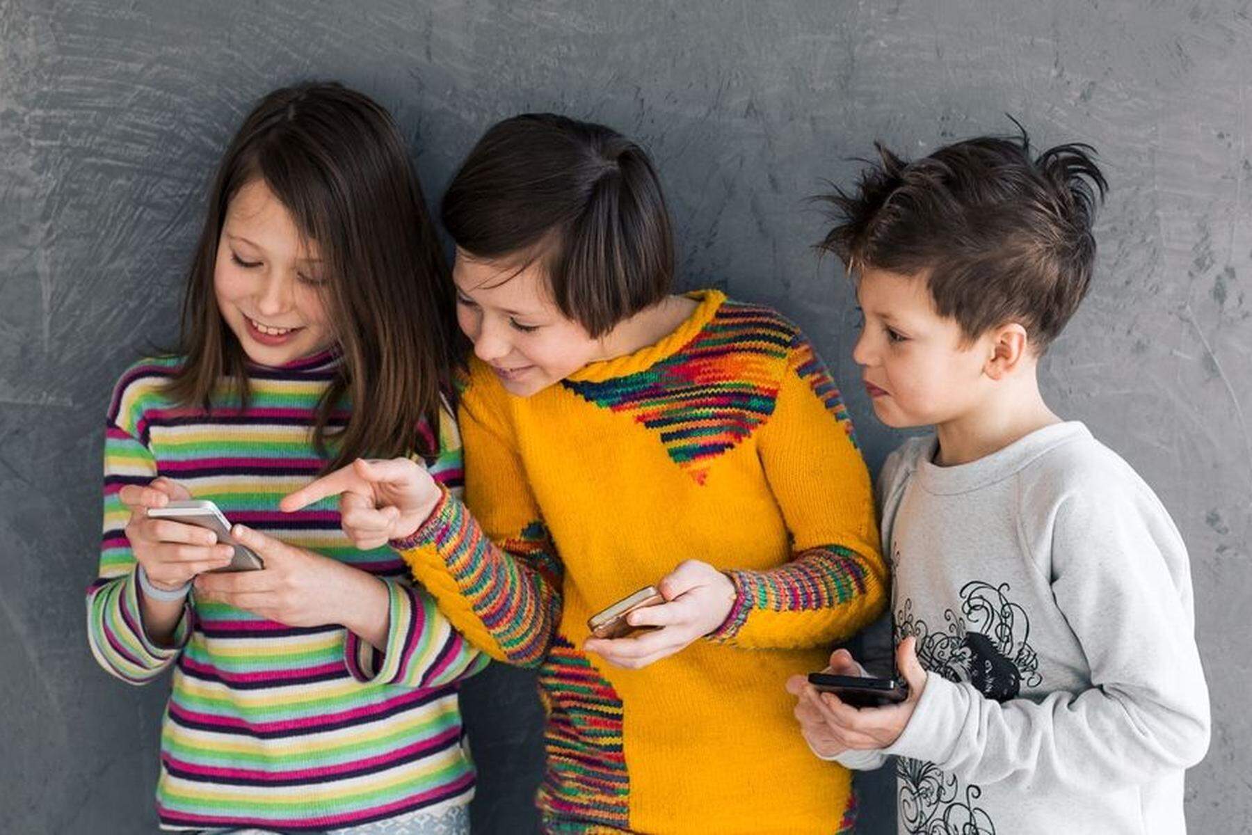 Frage des Tages | Social Media: Ab welchem Alter würden Sie Kindern den Umgang erlauben?