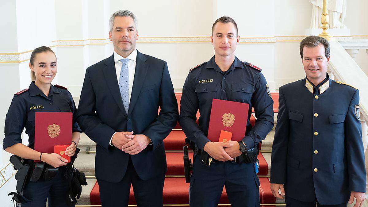 Rosa-Maria Kanhäuser, Innenminister Karl Nehammer, Felix Wagner, Landespolizeidirektor Gerald Ortner