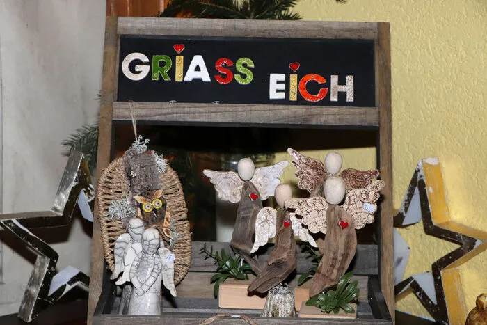Bitte klicken Sie sich durch die Bilder!