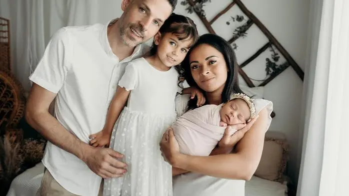 Gina Achleitner und Philipp Reisenhofer aus Pöllauberg freuen sich über die Geburt ihrer zweiten Tochter Alea Amely. Sie kam am 18. Juli zur Welt, war 49 Zentimeter groß und wog 2880 Gramm. Mit den Eltern freut sich auch die große Schwester Catalina über den entzückenden Familienzuwachs.